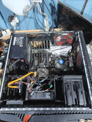 Desktop Computer Asus 8GB Intel Core i7 HDD+SSD 1T