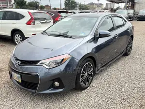 Toyota Corolla S 4dr Sedan (1.8L 4cyl CVT) 2015 Gray