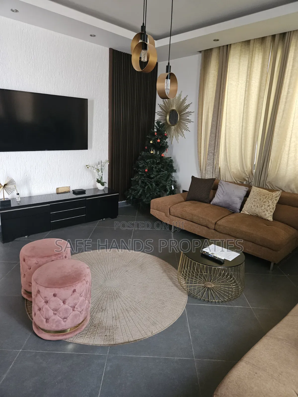 Furnished 5bdrm House in Accra Metropolitan for sale