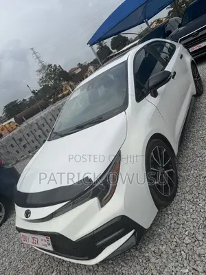 Toyota Corolla 2021 White