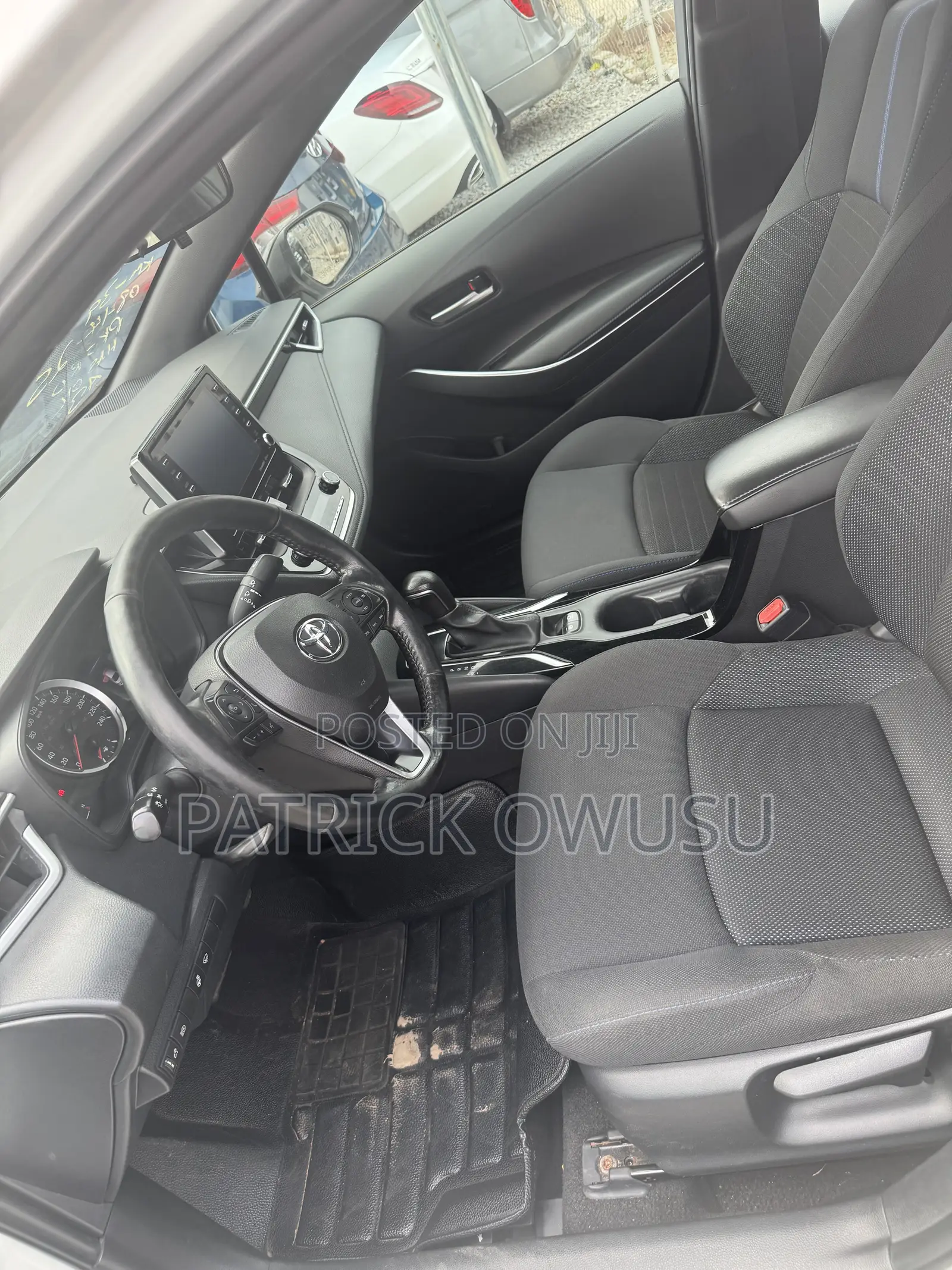 Toyota Corolla 2021 White
