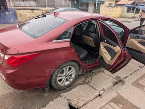 Hyundai Sonata 2012 Burgundy
