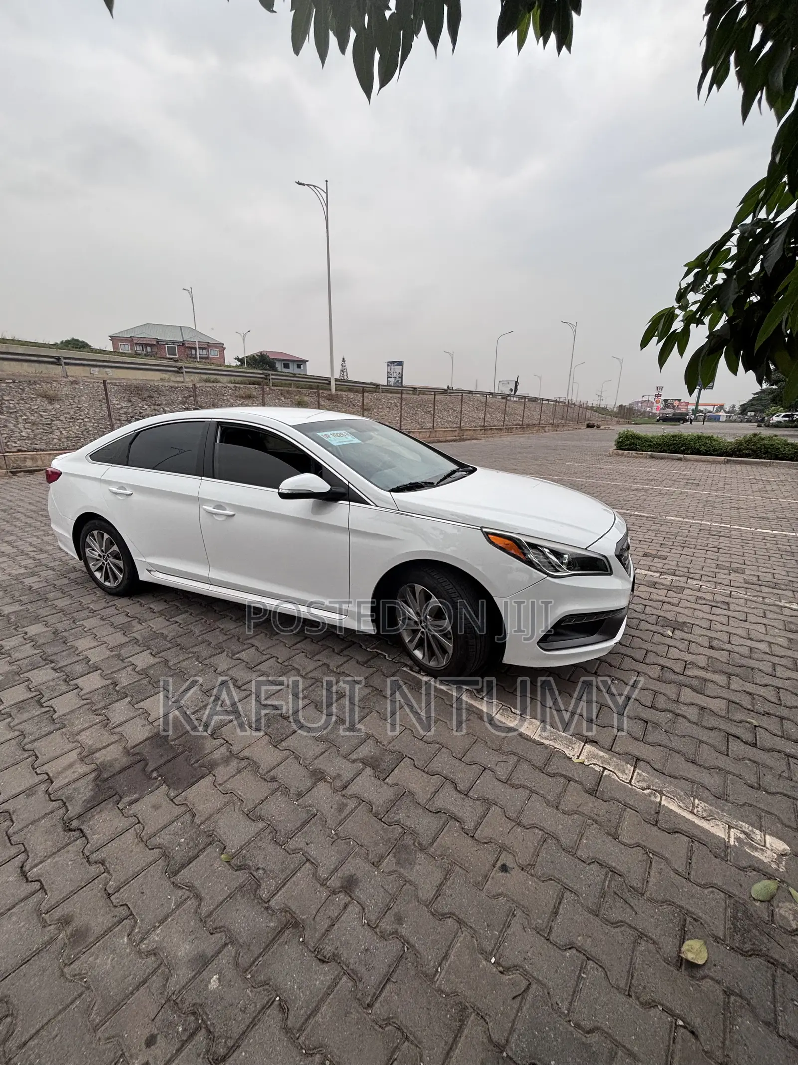 Hyundai Sonata Sport Sedan FWD (2.4L 4cyl 6A) 2017 White