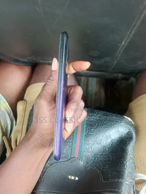 Infinix Hot 8 32 GB Purple