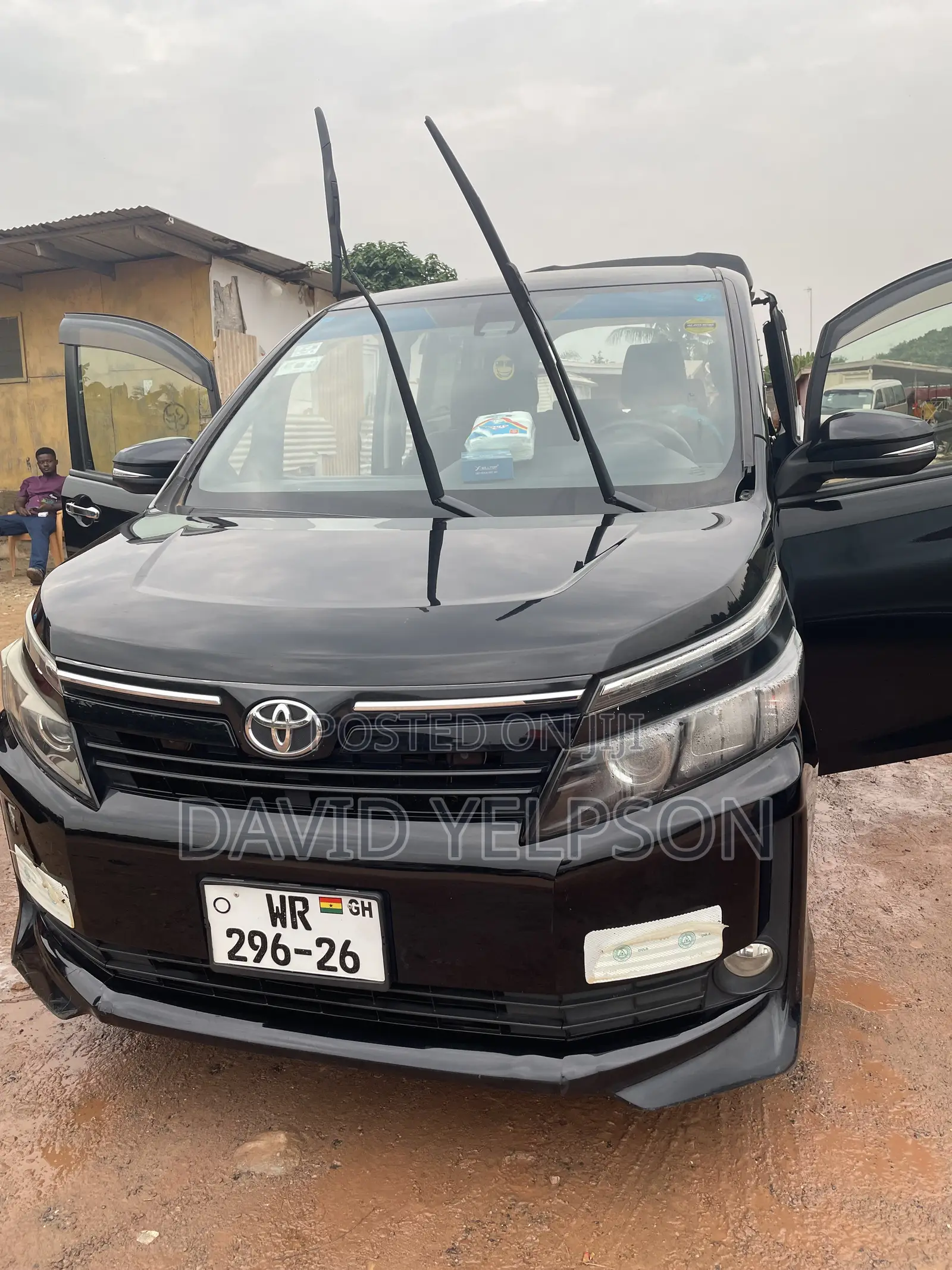 Toyota Voxy 2017 Black