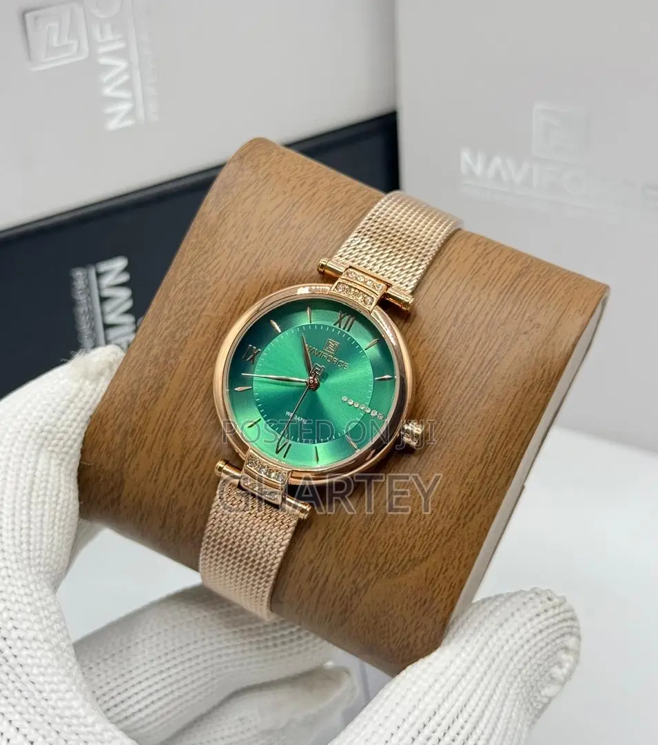 Naviforce Ladies Chain Watch- Perfect Gift for Her Available in Box