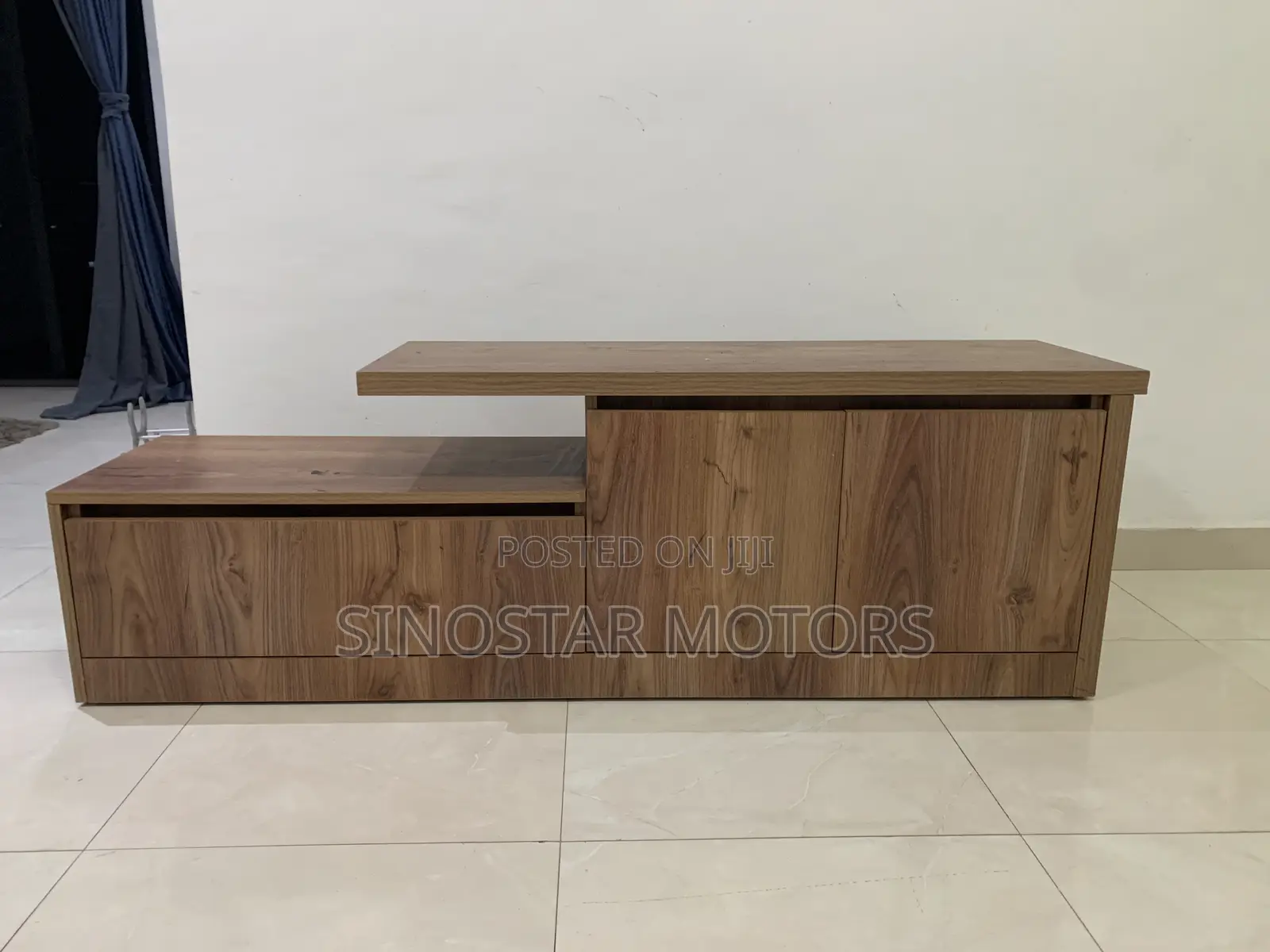 Office Furniture Joint Sale 6 Items.