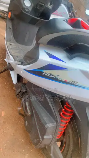 Suzuki GSR 2020 White