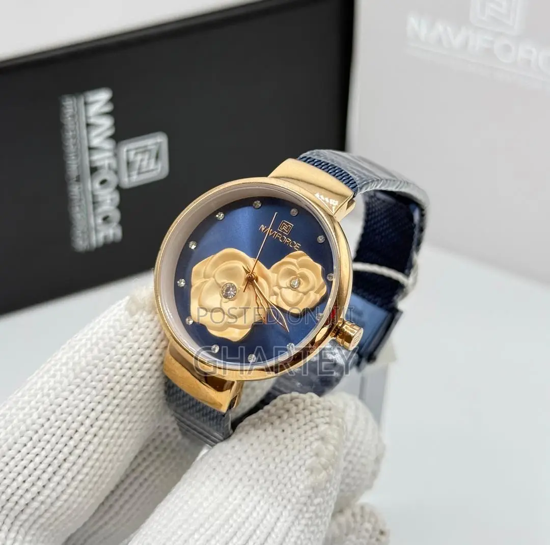Simple Ladies Business Watch - Analog Chain Watch for Ladies