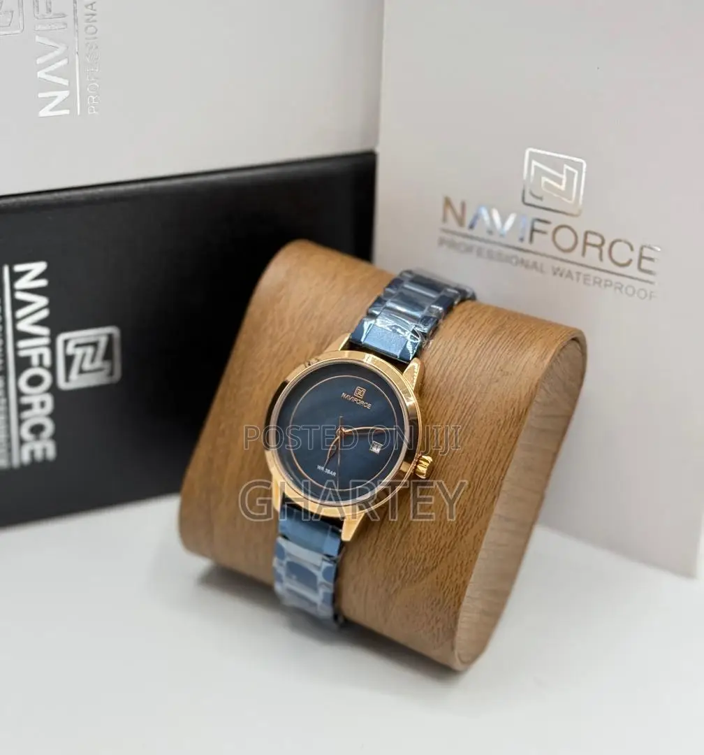 Simple Ladies Business Watch - Analog Chain Watch for Ladies
