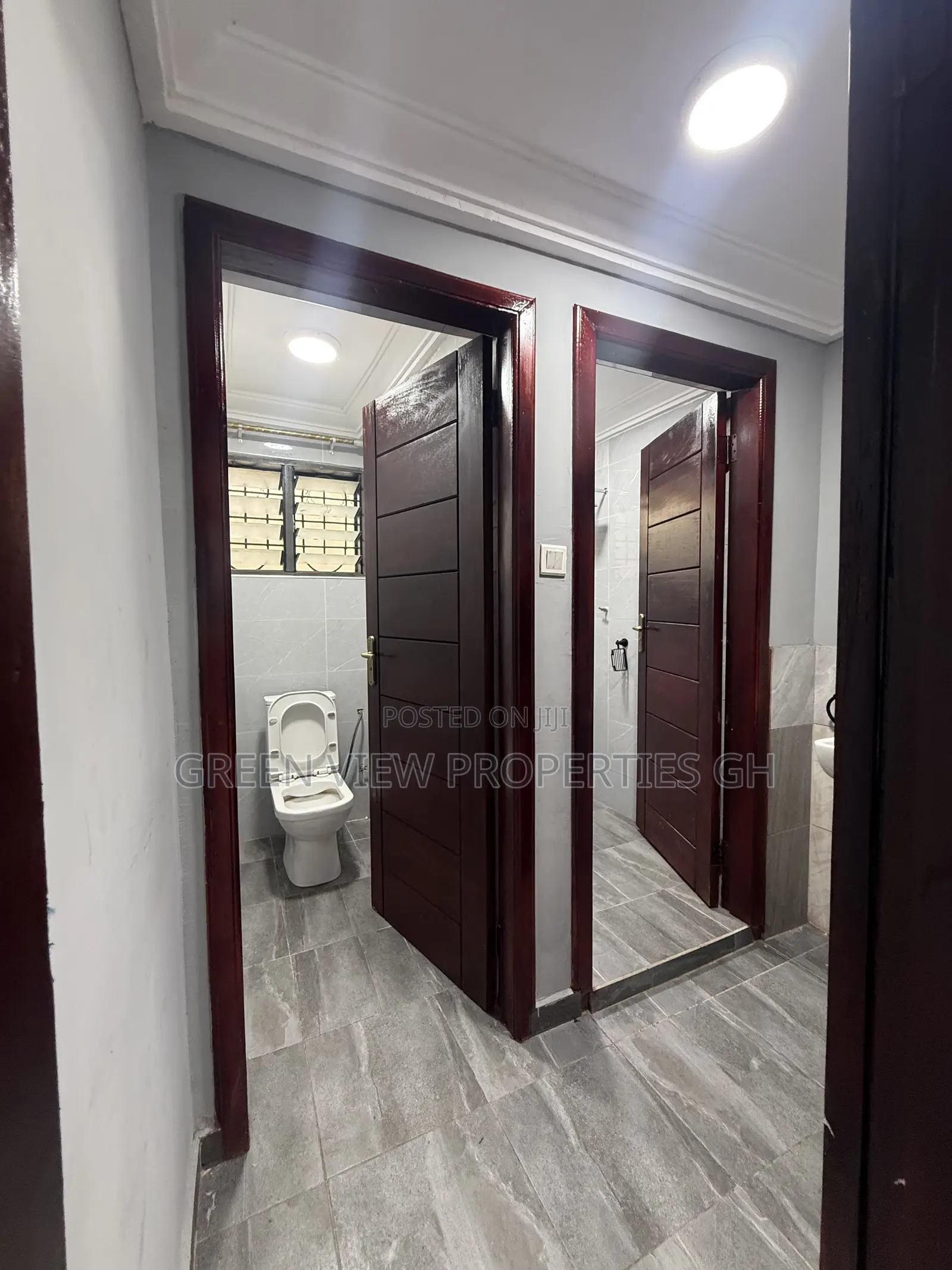 2bdrm Apartment in West Hills Mall Area for rent