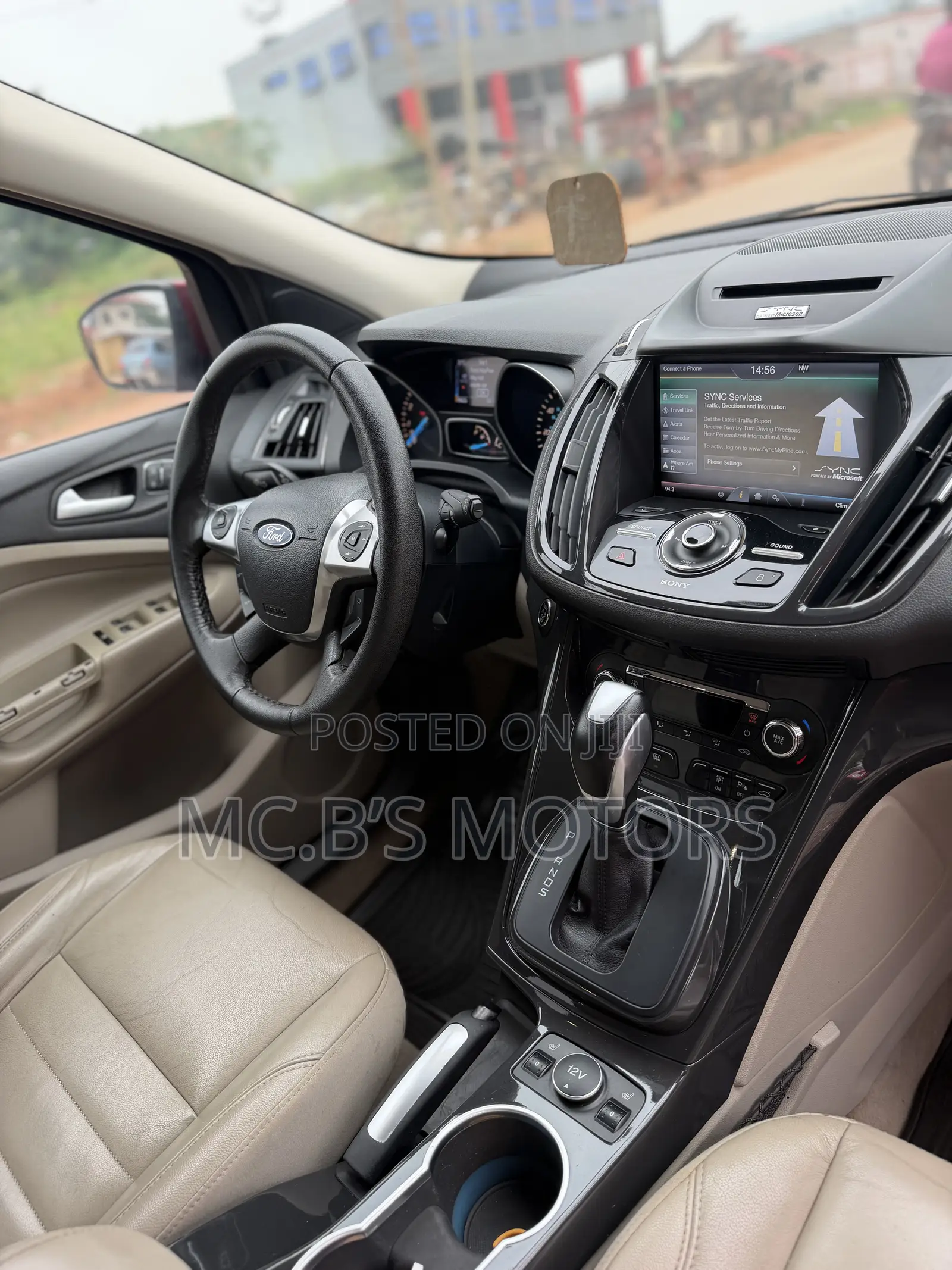 Ford Escape Titanium FWD 2016 Red