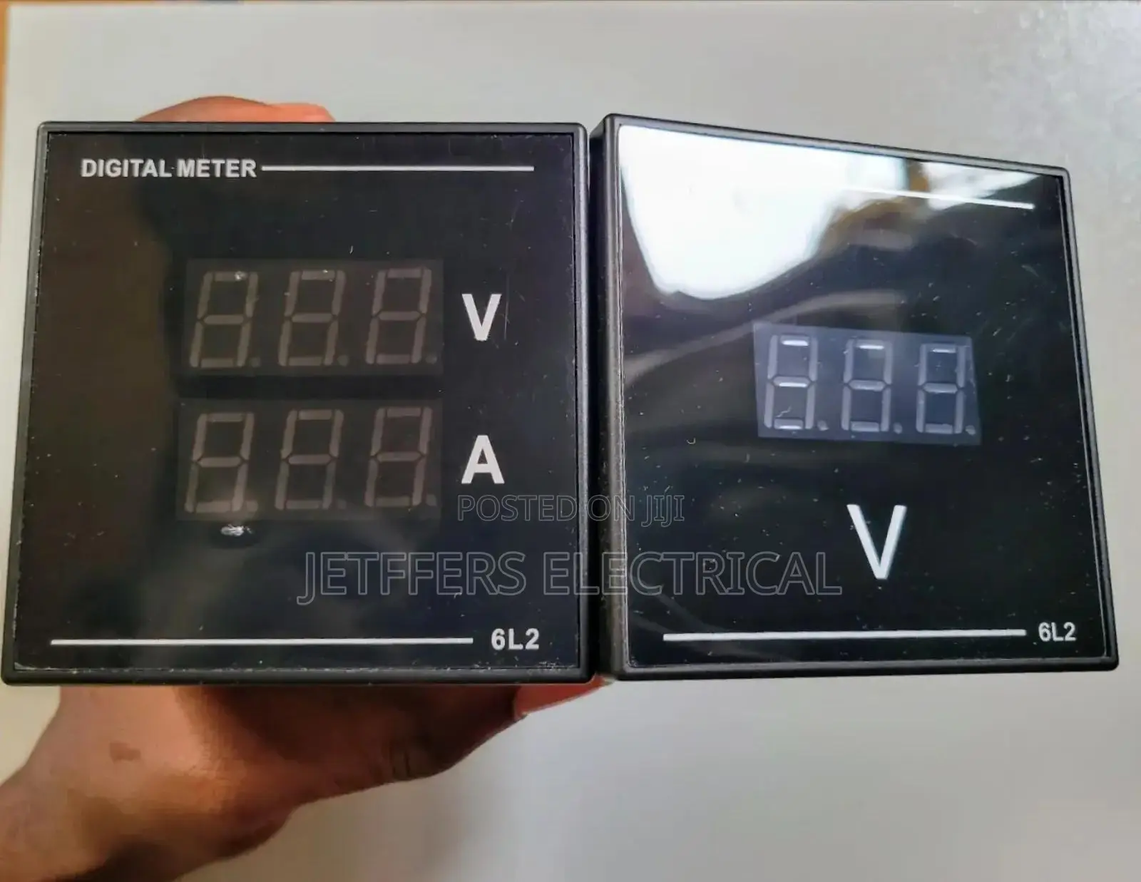 Digital Voltage and Current Indicator