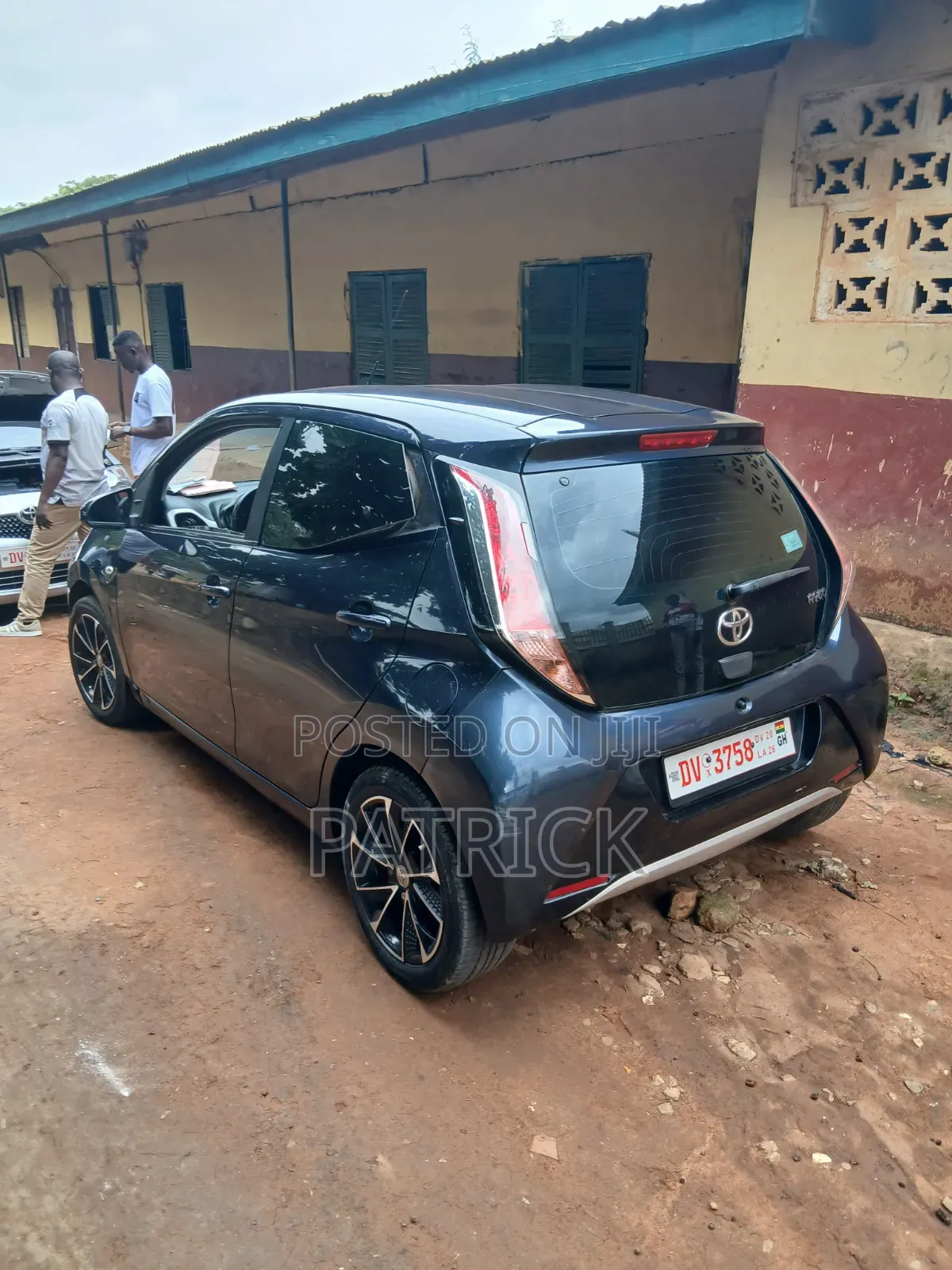 Toyota Aygo 2016 Matt Black