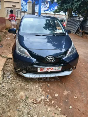 Toyota Aygo 2016 Matt Black