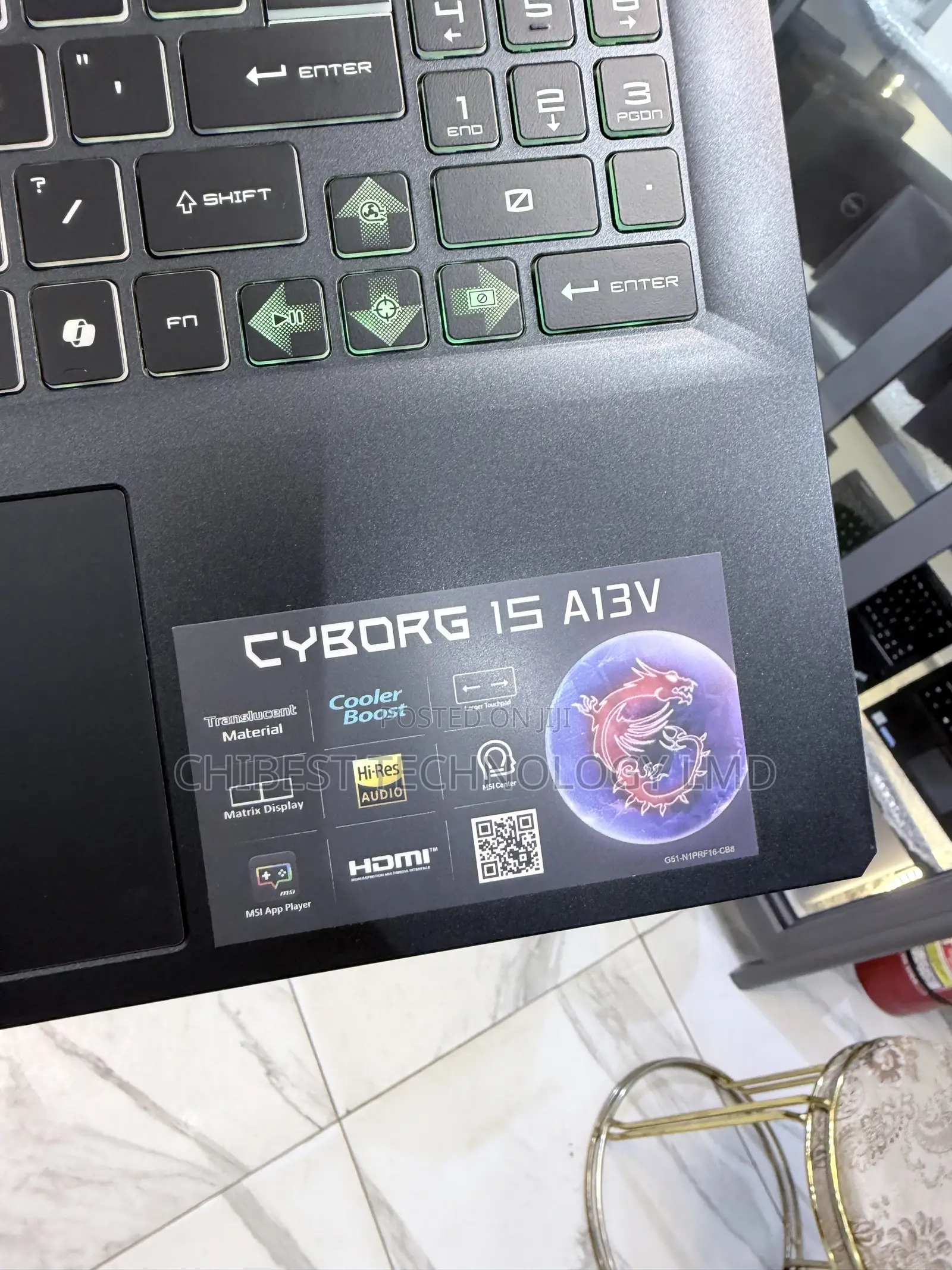 Laptop MSI Cyborg 15 24GB Intel Core i7 SSD 1T