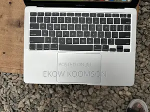 Laptop Apple MacBook Air 2020 8GB Intel Core i5 SSD 256GB