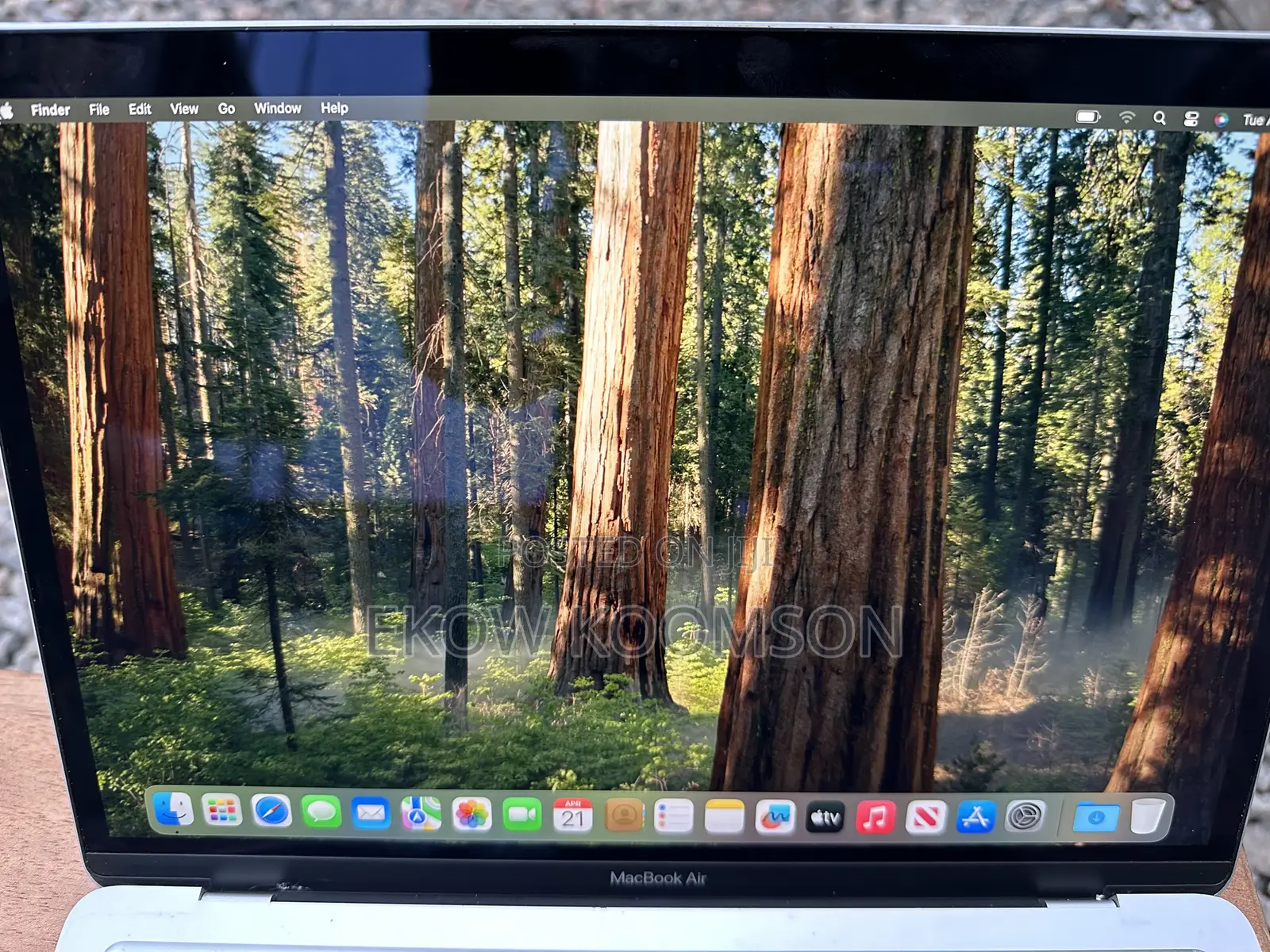 Laptop Apple MacBook Air 2020 8GB Intel Core i5 SSD 256GB