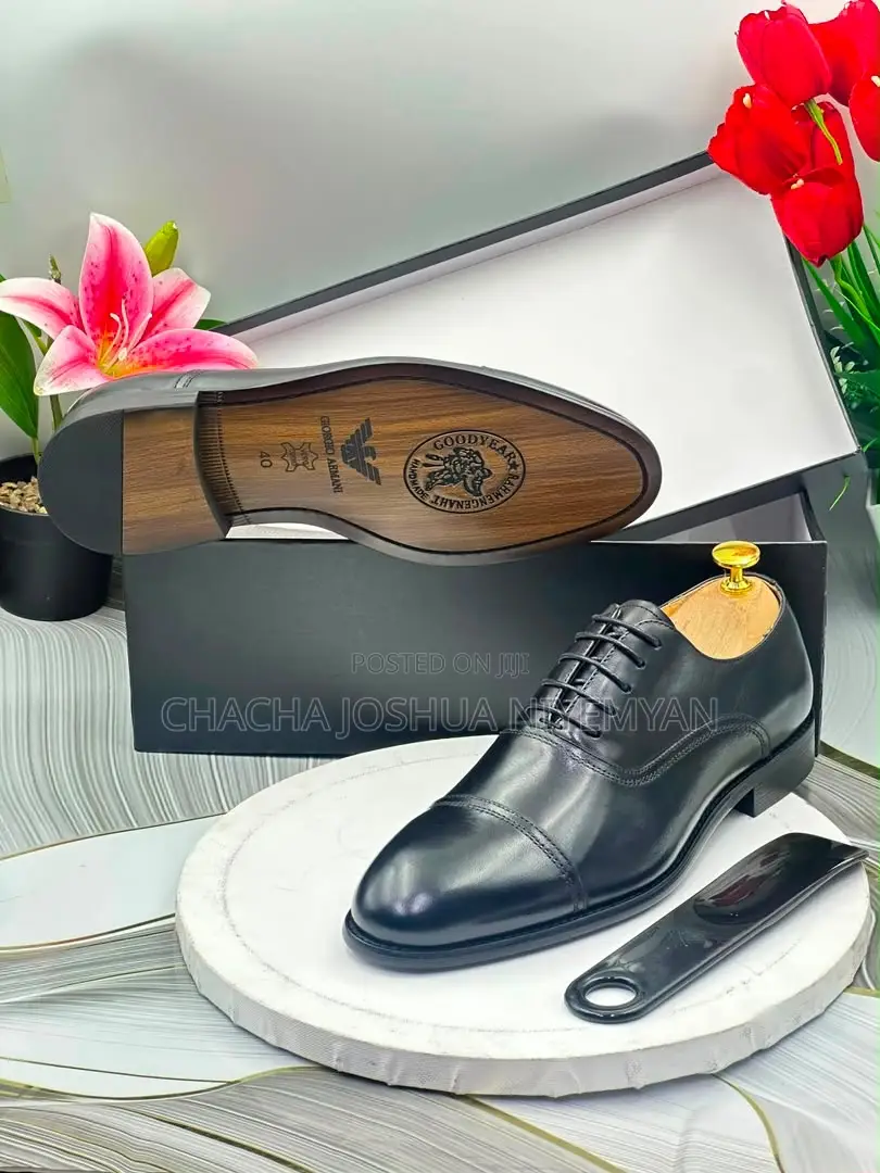 Men’s Black Cap Toe Oxford Shoes | Premium Leather Lace-Up
