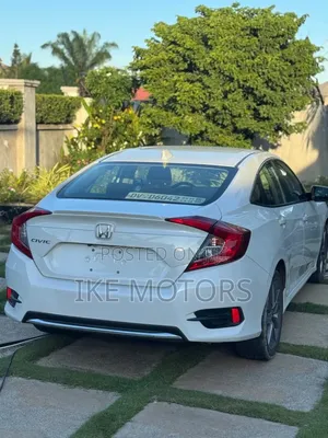 Honda Civic 2019 White