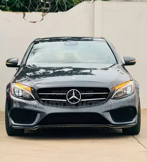 Mercedes-Benz C300 2017 Black