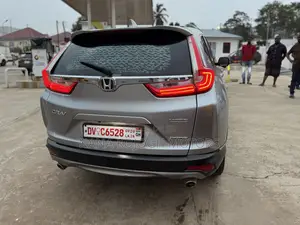 Honda CR-V Touring FWD 2018 Silver