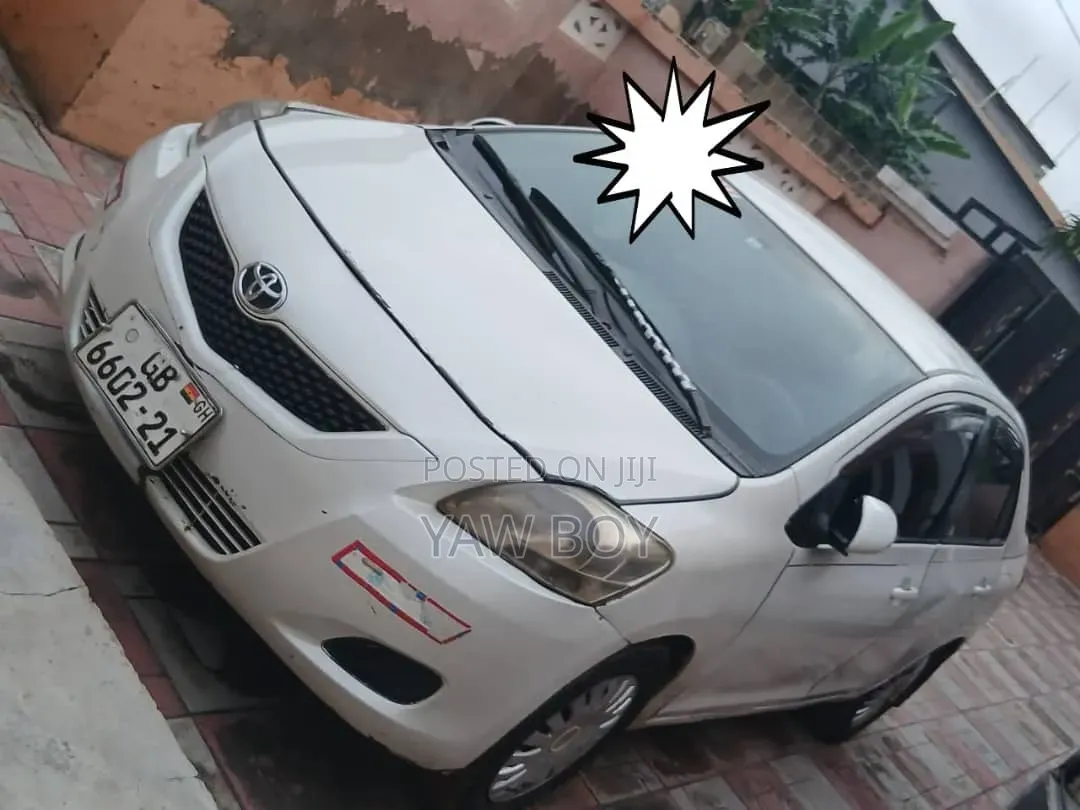 Toyota Belta 2010 White