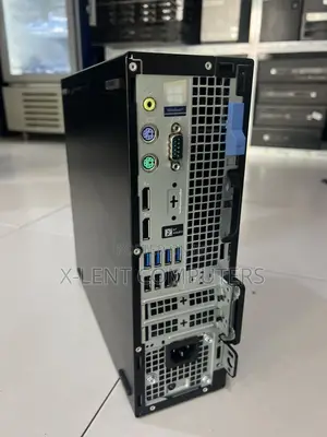 Desktop Computer Dell OptiPlex 7060 12GB Intel Core i5 SSD 256GB