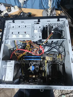 Desktop Computer Asus 8GB Intel Core i5 HDD 1T