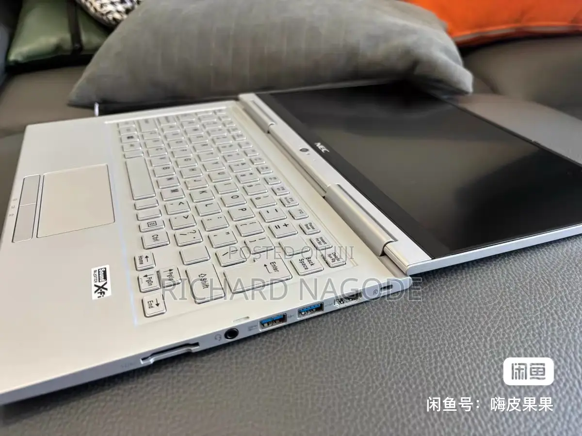 Laptop NEC N22G 8GB Intel Core i5 HDD 256GB