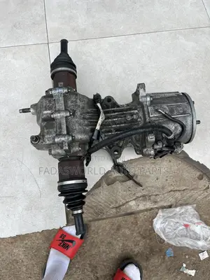 2017 Nissan Rogue Back Axle