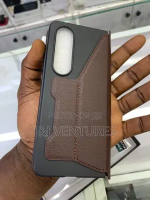 New Samsung Galaxy Z Fold 3 256 GB Black