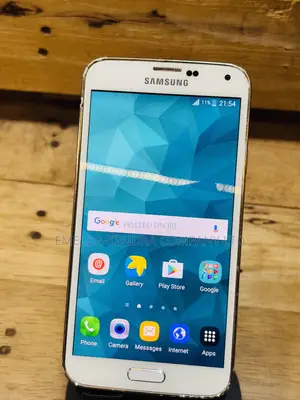 Samsung Galaxy S5 16 GB White