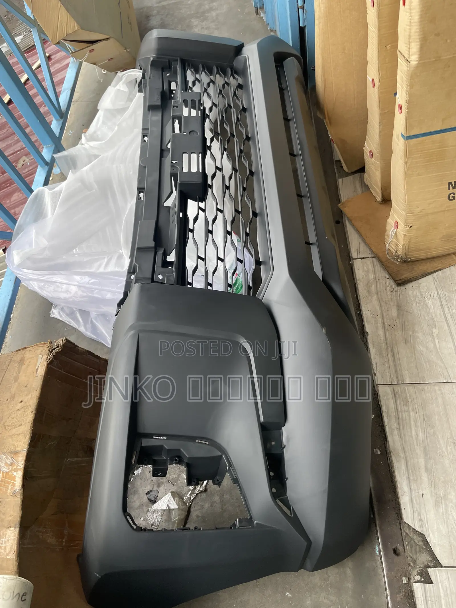 Mitsubishi L200 2020-2024 Front Bumper With Foglight and Covers Set