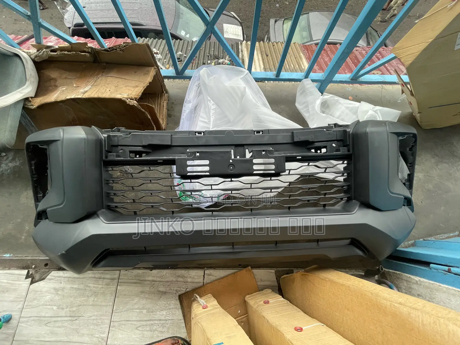 Mitsubishi L200 2020-2024 Front Bumper With Foglight and Covers Set