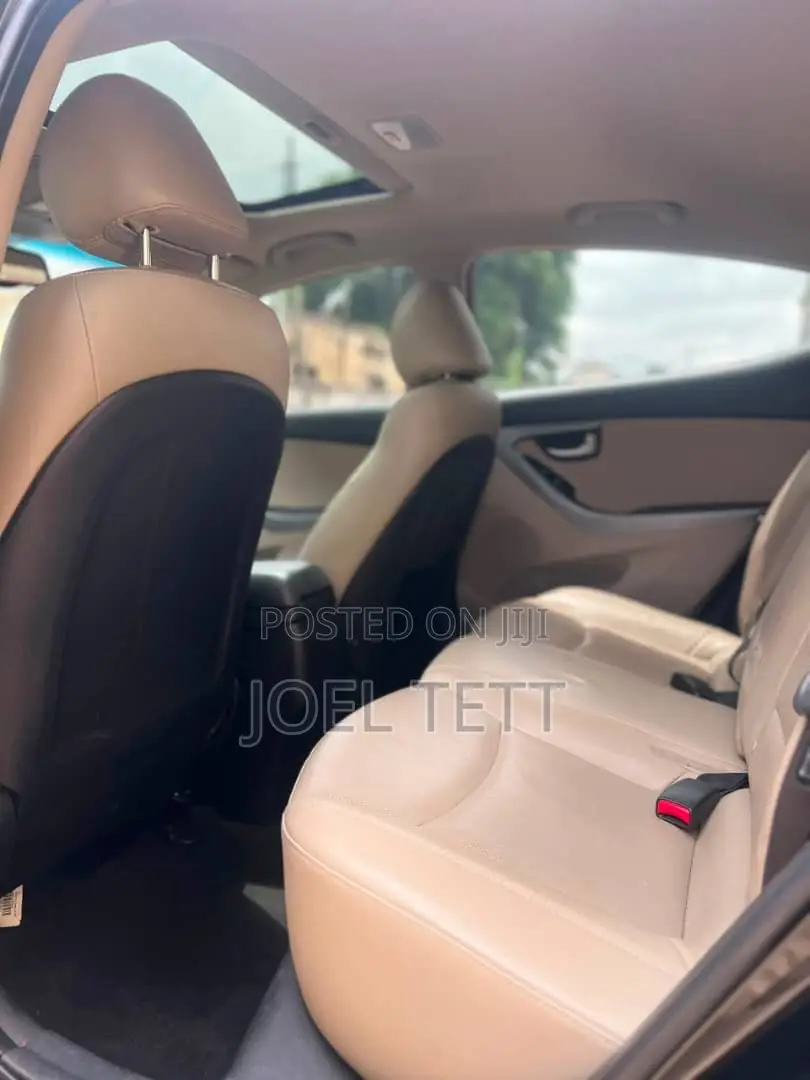 Hyundai Elantra 2015 Black