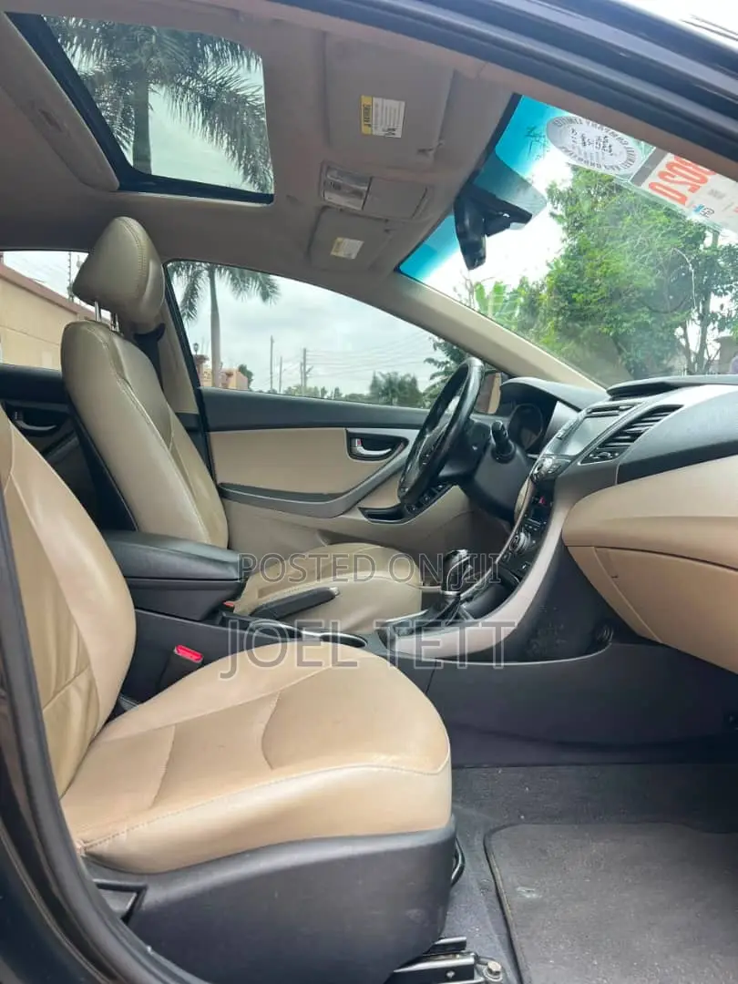 Hyundai Elantra 2015 Black