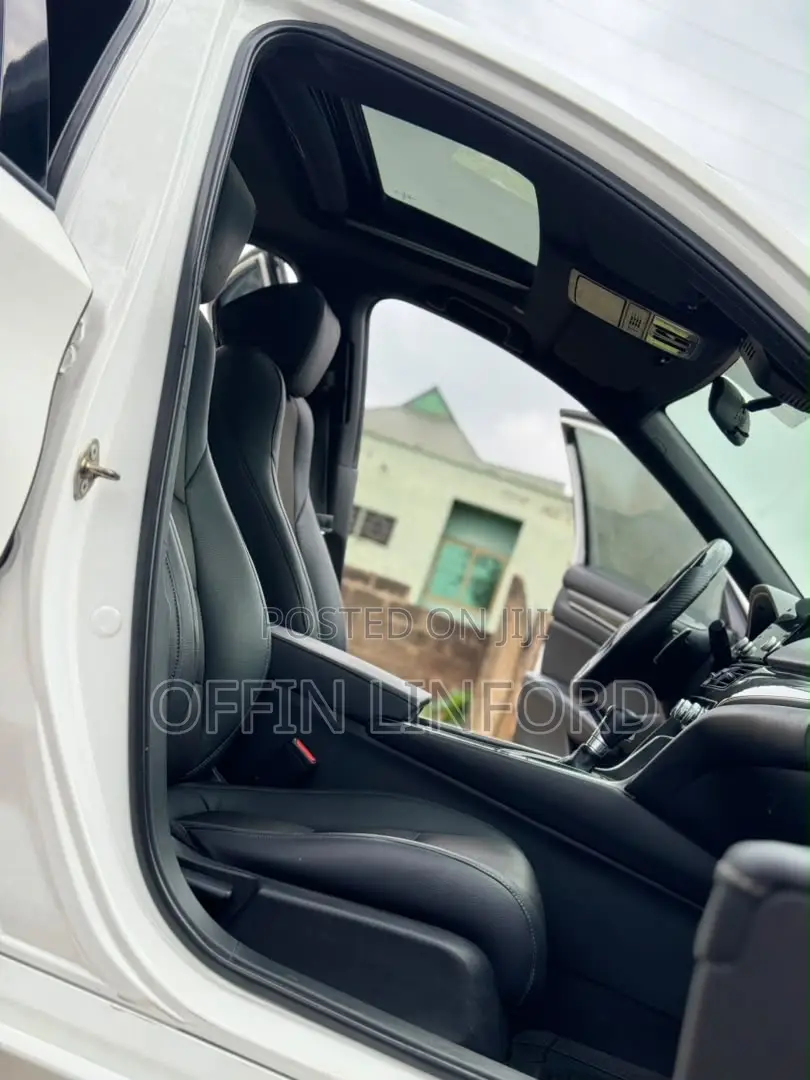 Honda Accord Sport 2018 White