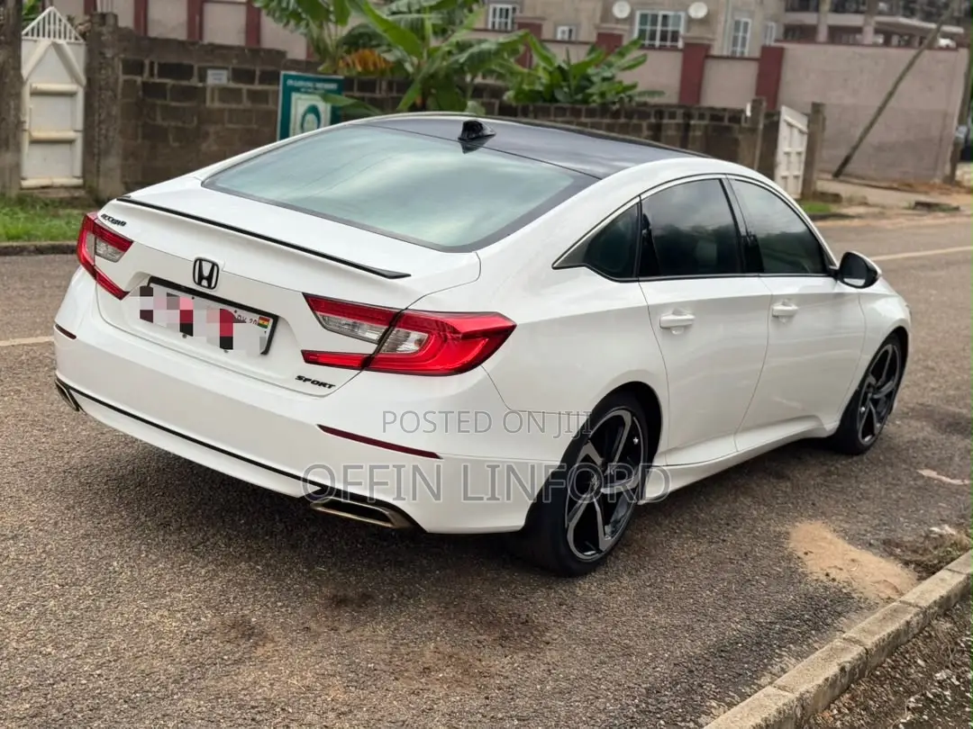 Honda Accord Sport 2018 White