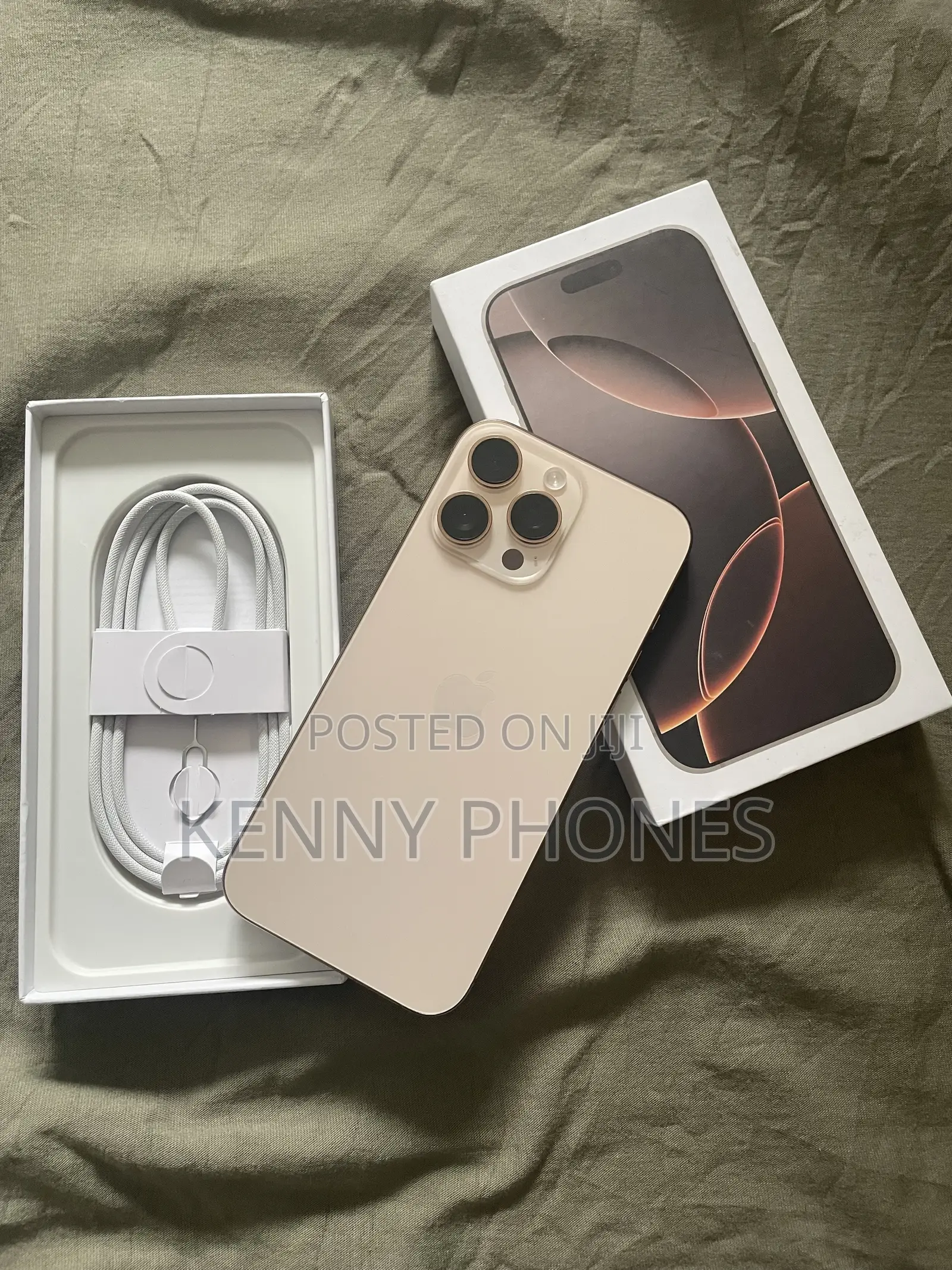 Apple iPhone 16 Pro Max 256 GB Gold