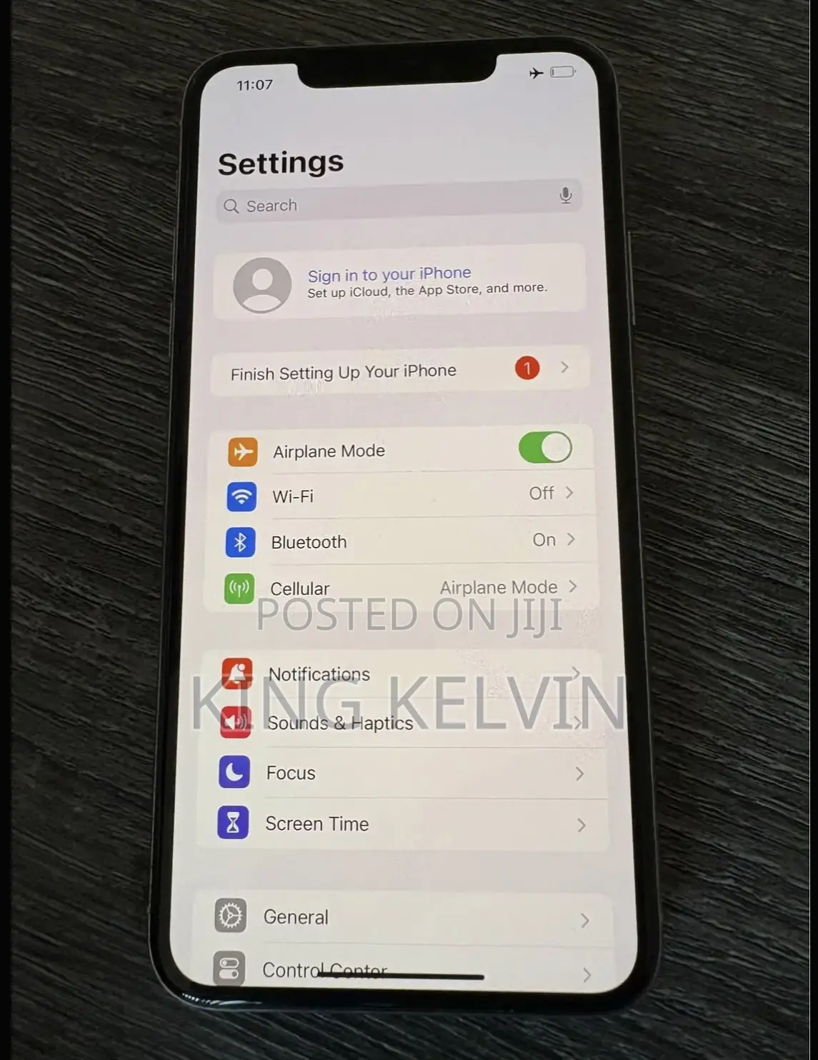 Apple iPhone 11 64 GB Purple