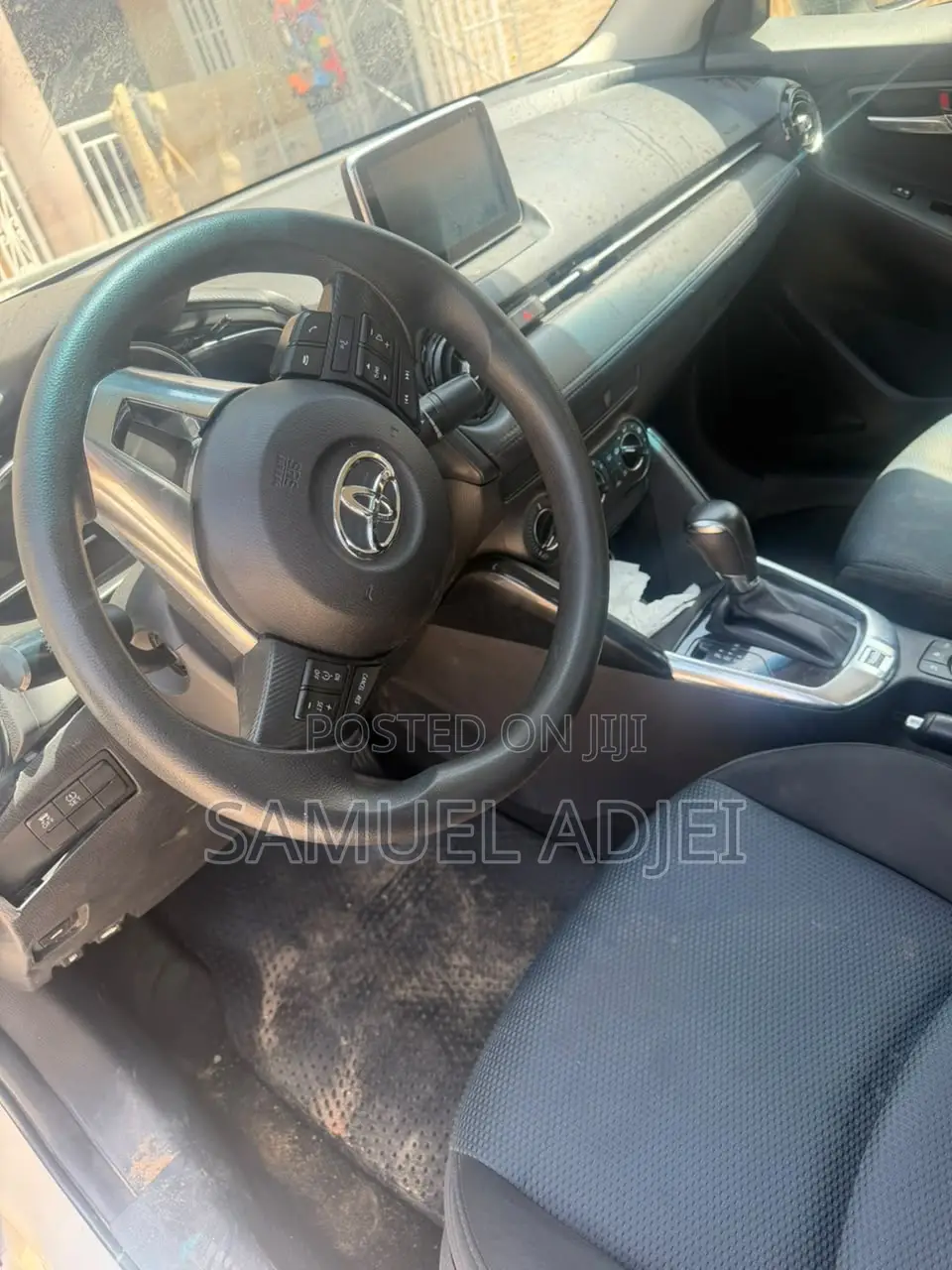 Toyota Yaris iA 1.5 FWD 2017 White