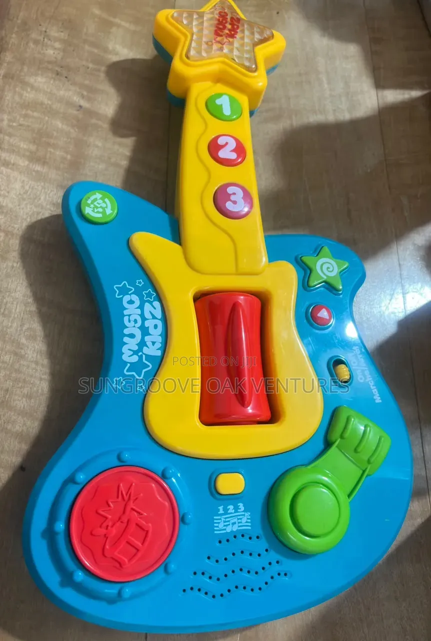 Music Kidz Learning Guitar
