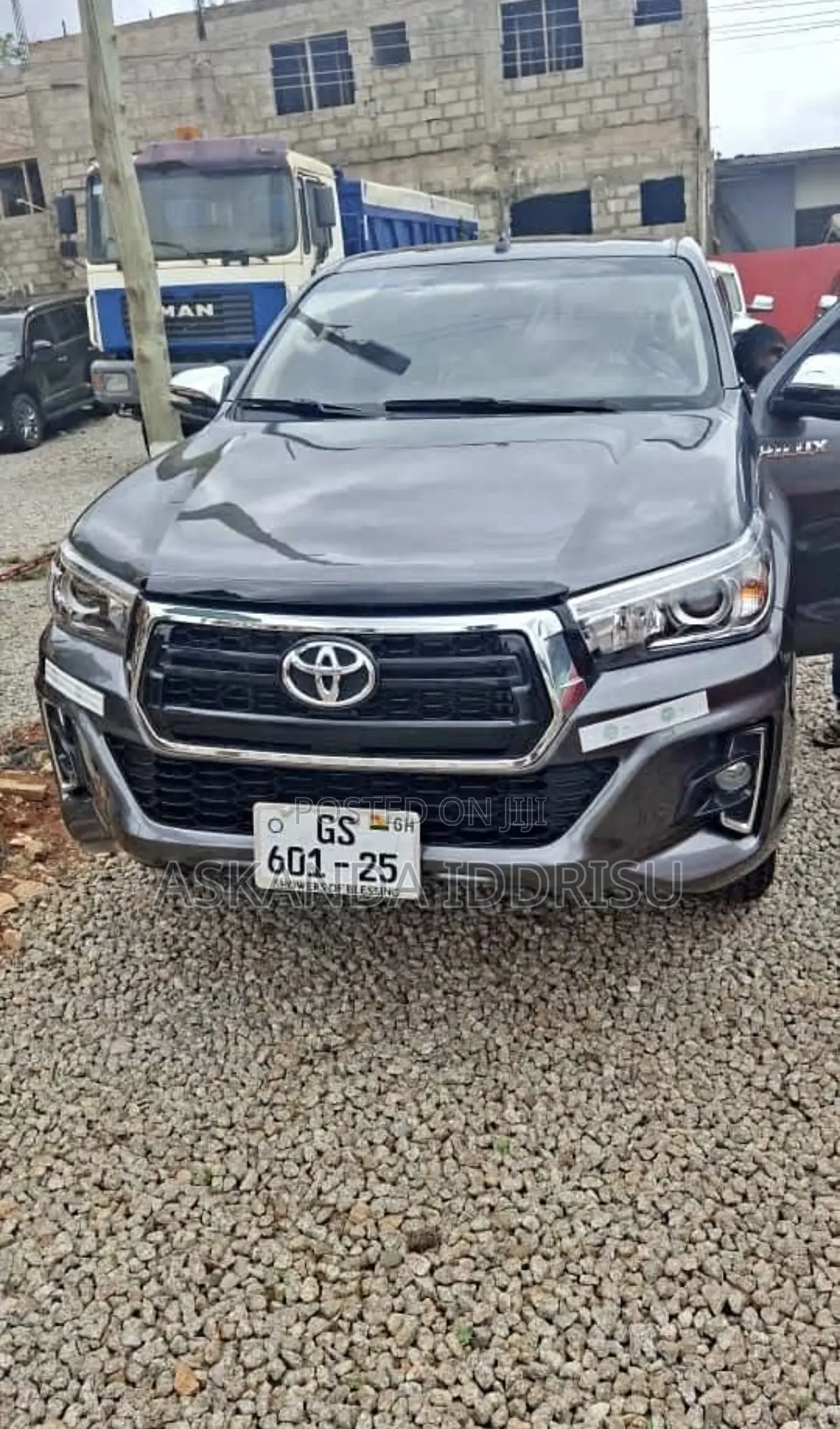 Toyota Hilux Revo Double Cab Deisel 2.4 AWD 2017 Gray