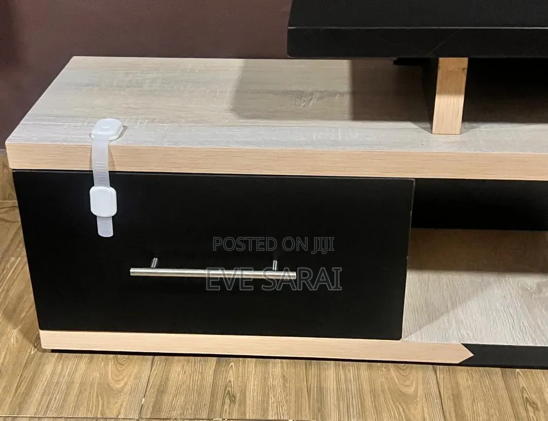 Center Table TV Unit