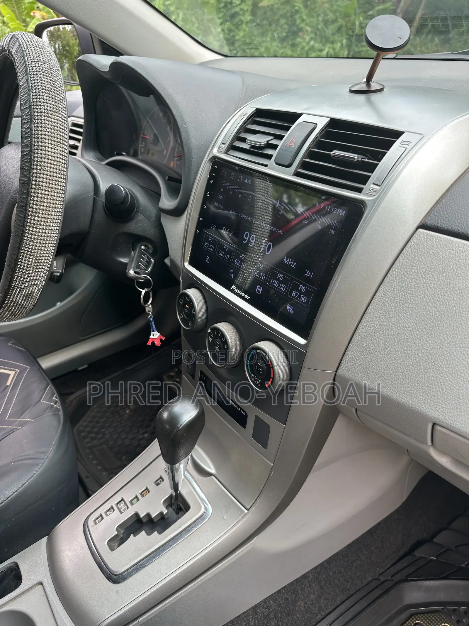 Toyota Corolla LE 4dr Sedan (1.8L 4cyl 4A) 2013 Red