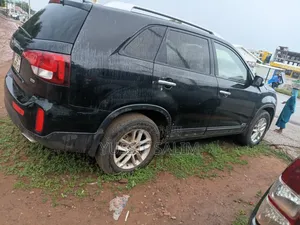Kia Sorento 2013 Black