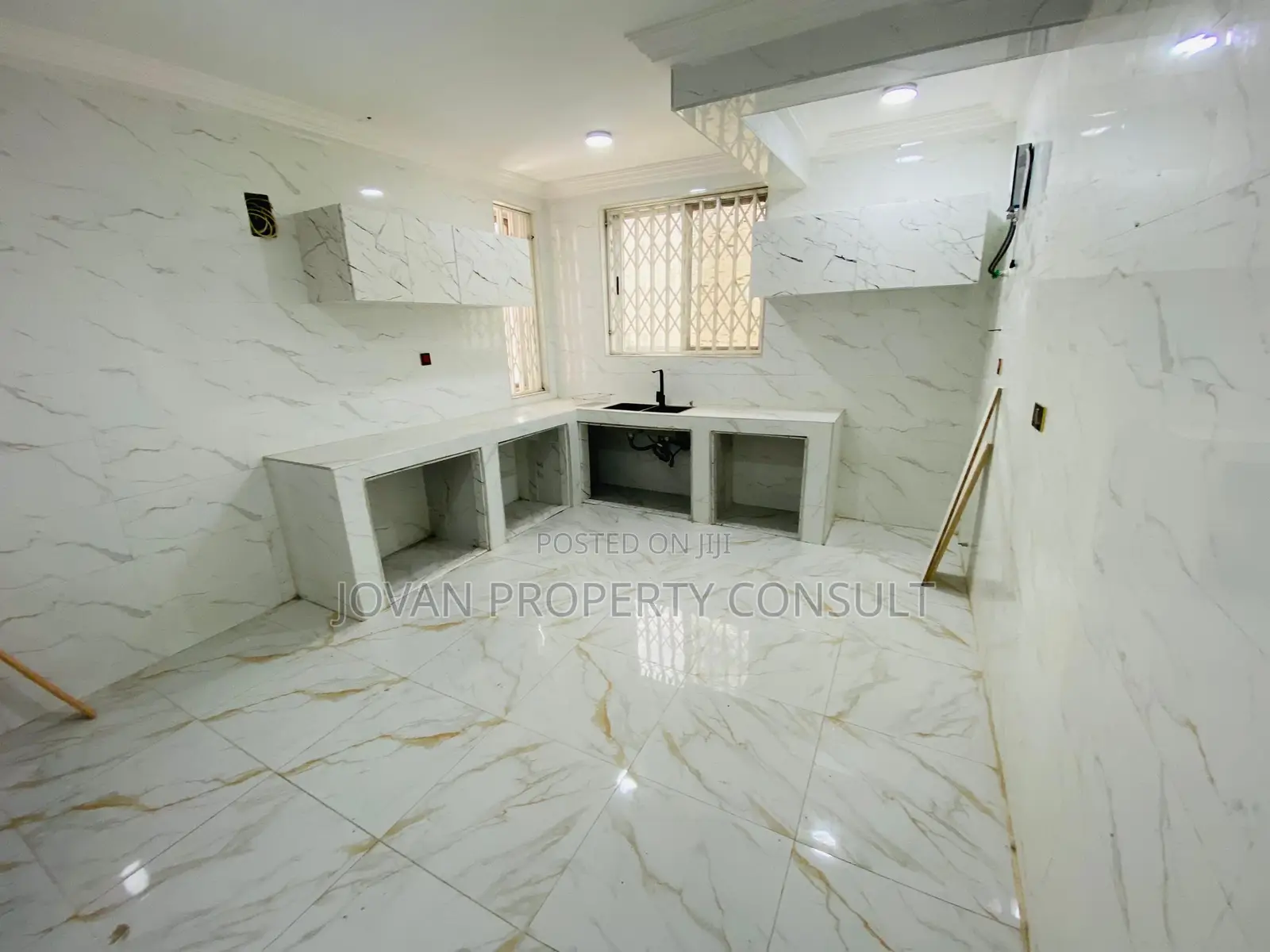 2bdrm Apartment in West Land for rent