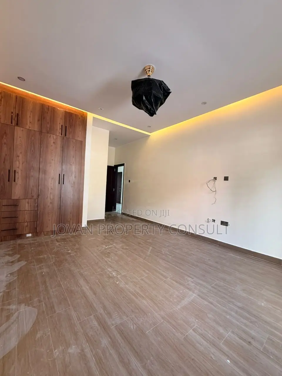 3bdrm House in Achimota for sale