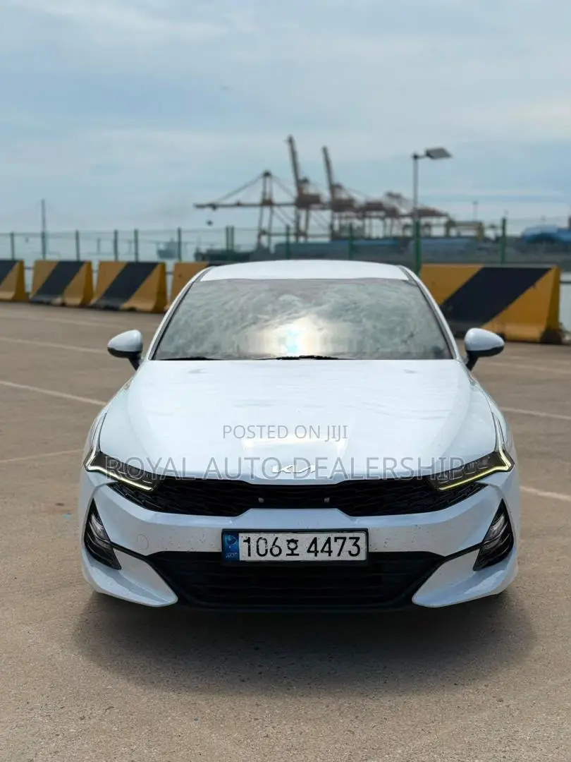 Kia K5 EX 2022 White